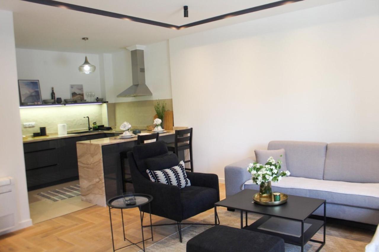 Soho Apartman Требинье Экстерьер фото