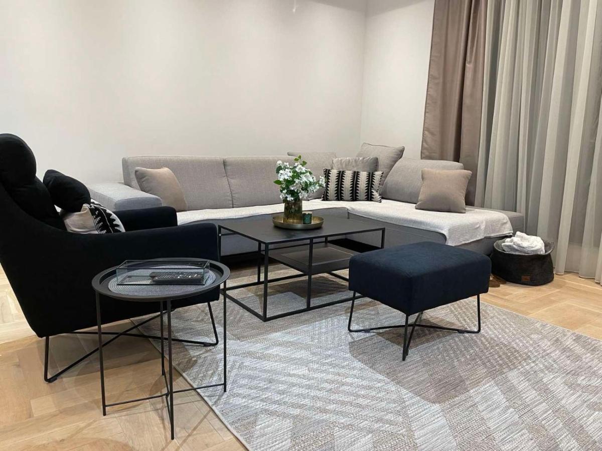 Soho Apartman Требинье Экстерьер фото
